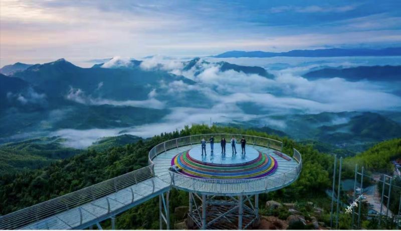 玻璃觀景臺(tái)